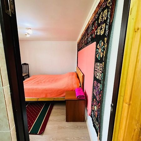 Guest House Kagan Toktogul Exteriér fotografie