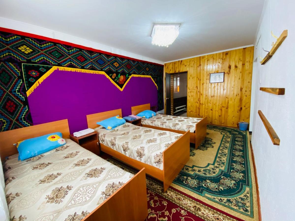 Guest House Kagan Toktogul Exteriér fotografie