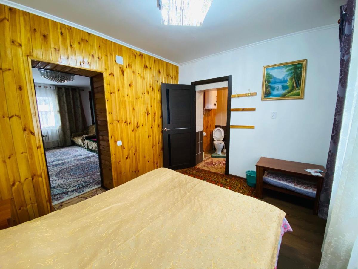 Guest House Kagan Toktogul Exteriér fotografie