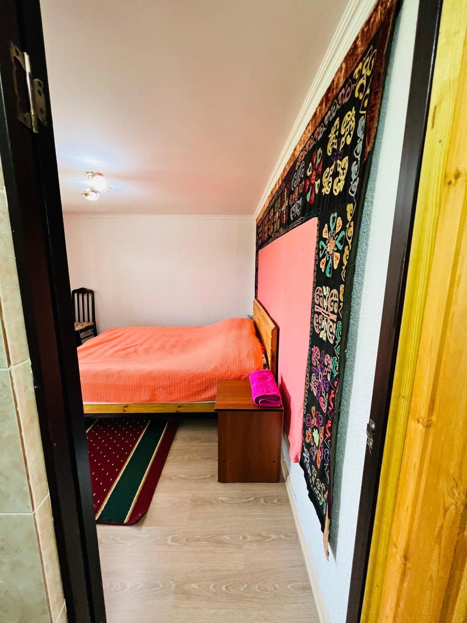Guest House Kagan Toktogul Exteriér fotografie