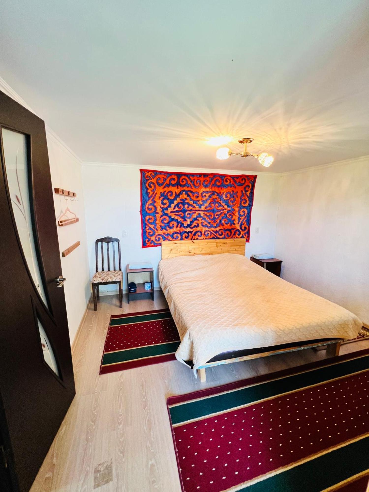 Guest House Kagan Toktogul Exteriér fotografie