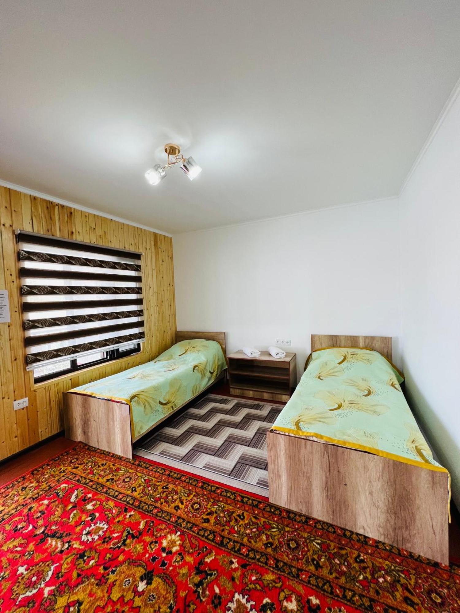 Guest House Kagan Toktogul Exteriér fotografie